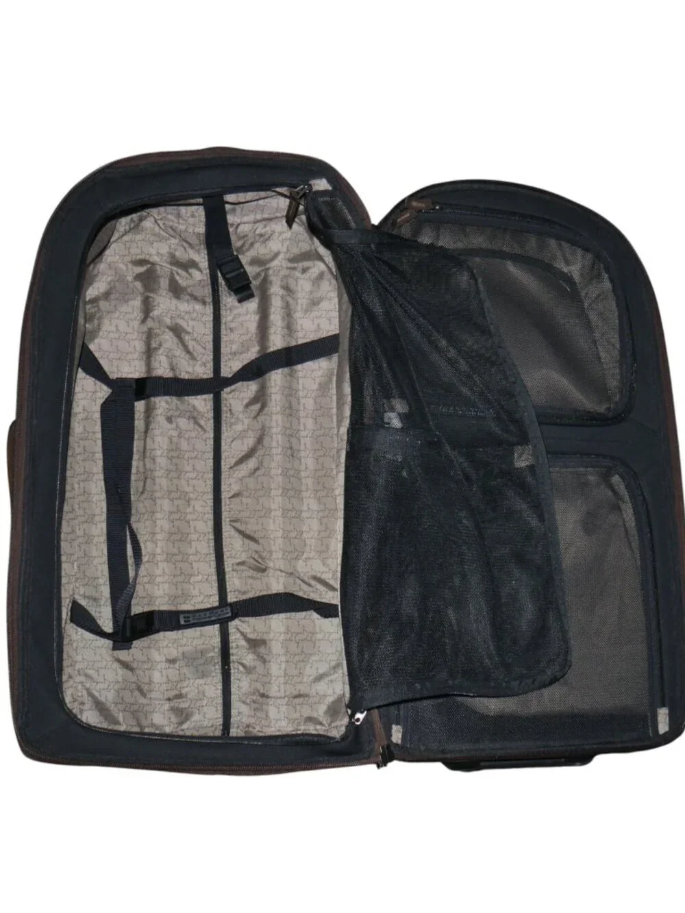 OGIO Terminal 29
